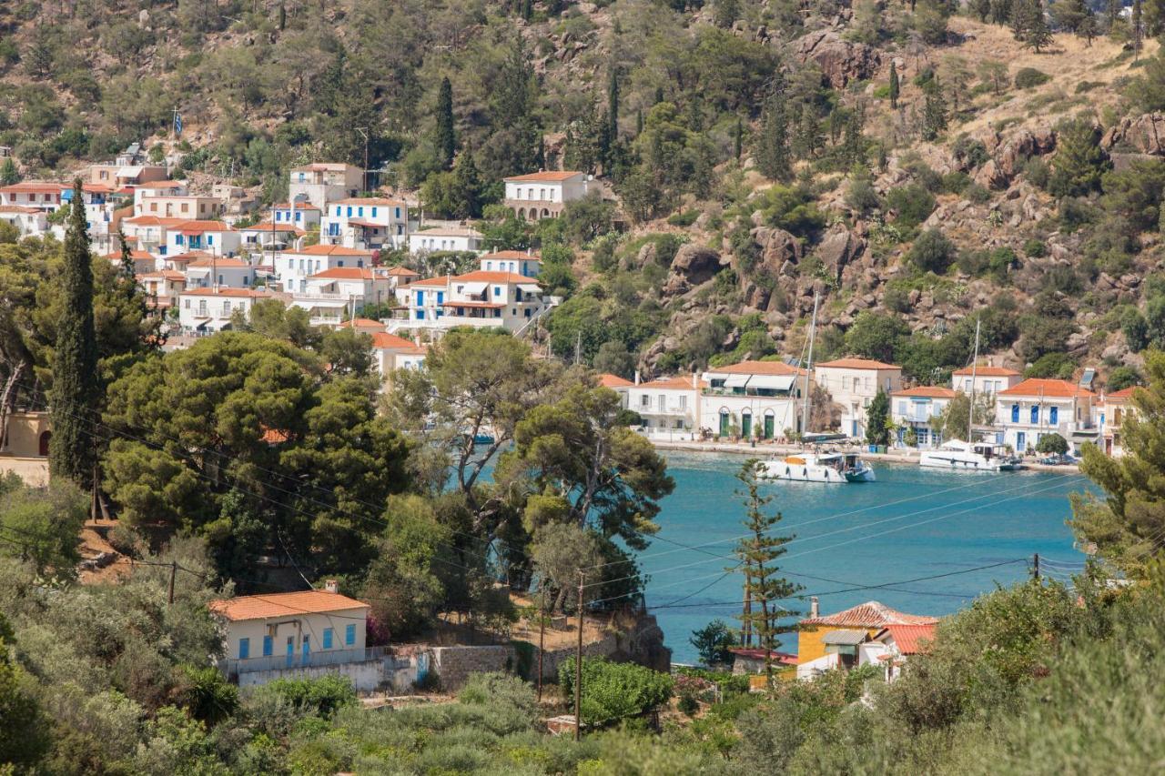 Agiazi Poros Summer House Галатас Экстерьер фото